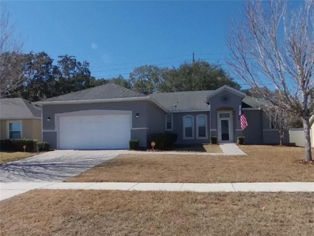 33931 EMERALD POND LOOP LEESBURG, FL 34788