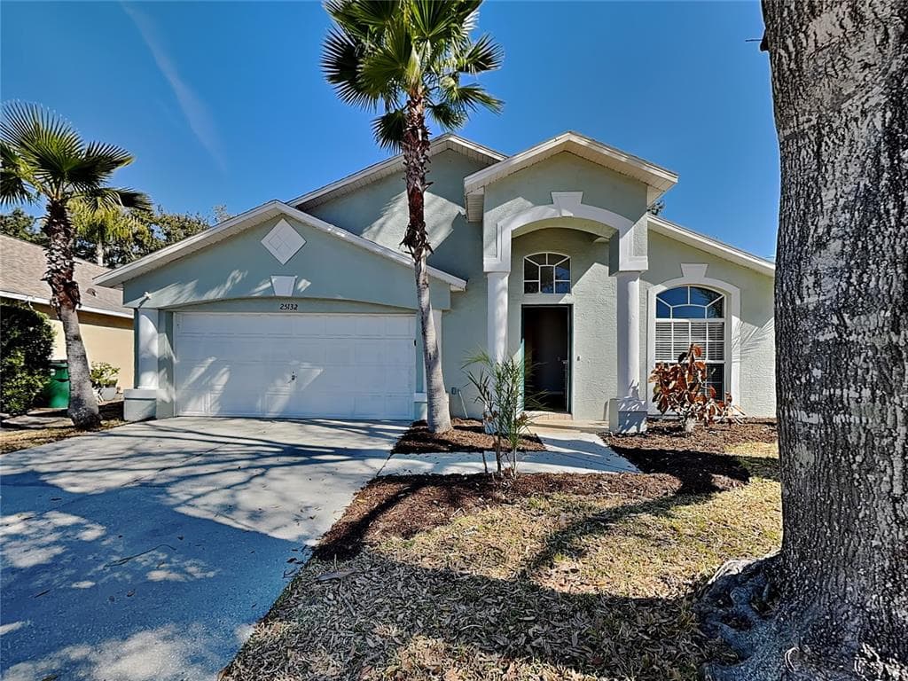 25132 SEVEN RIVERS CIRCLE LAND O LAKES, FL 34639