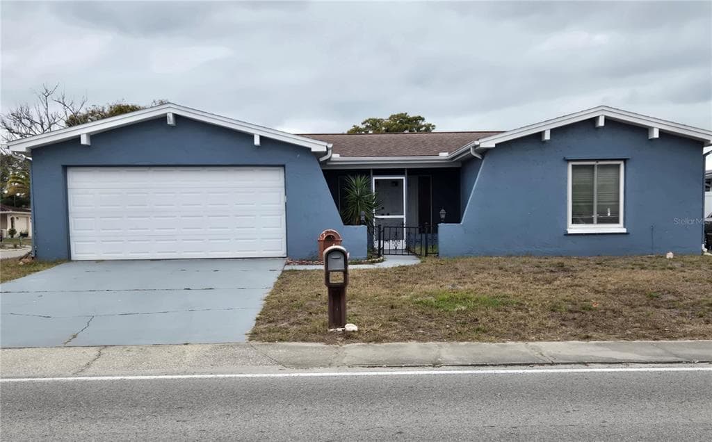 9629 MOREHEAD LANE PORT RICHEY, FL 34668