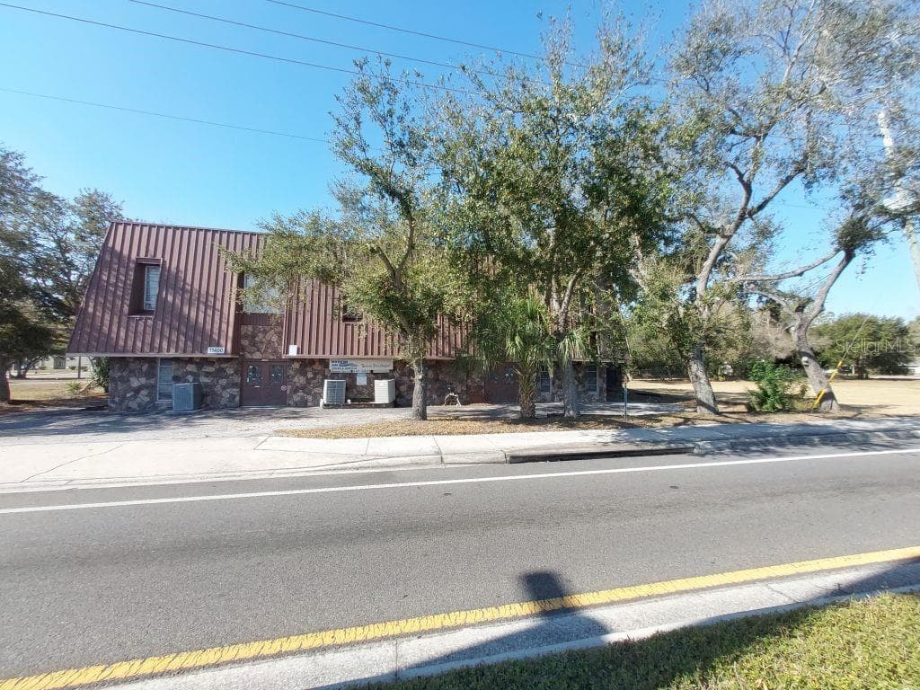 11400 US HIGHWAY 19 N CLEARWATER, FL 33764