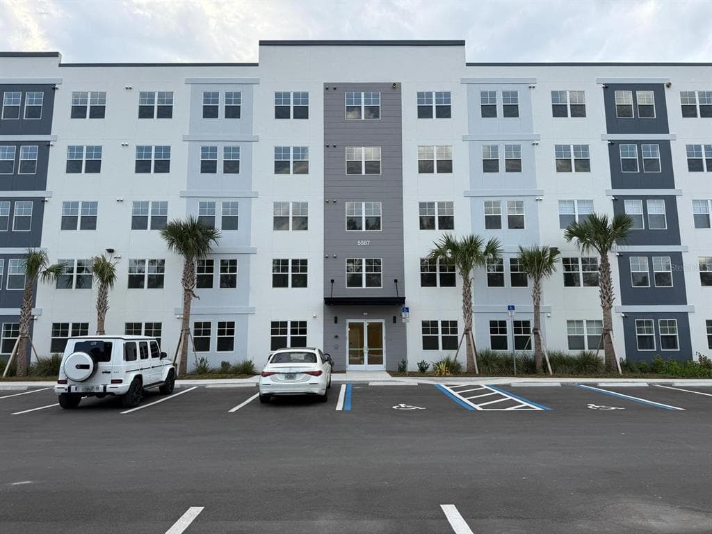 5587 MILLENIA PARK BOULEVARD UNIT 222 ORLANDO, FL 32839