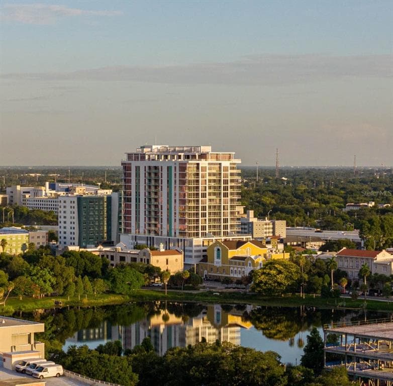 777 3RD AVENUE N UNIT 1205 ST PETERSBURG, FL 33701