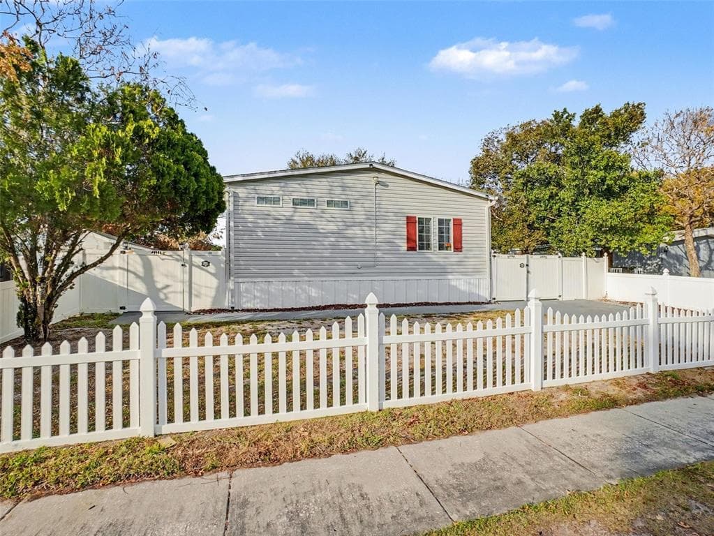 6905 CASTILLO COURT ORLANDO, FL 32822