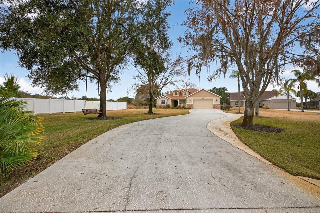 19902 DOLORES ANN COURT LUTZ, FL 33549