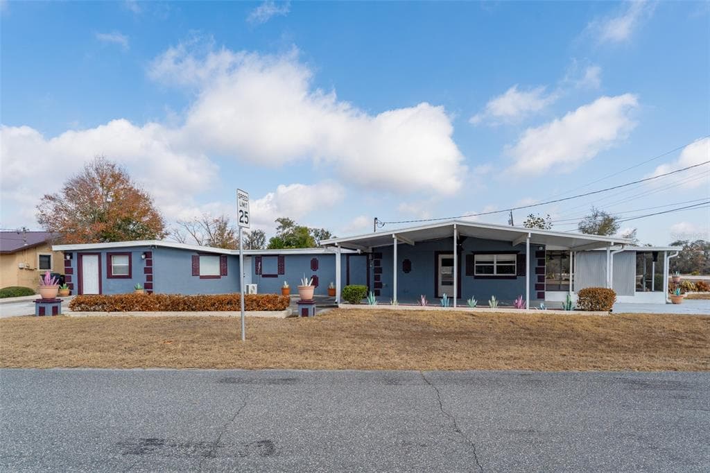 4924 WASHINGTON STREET LAKE WALES, FL 33859