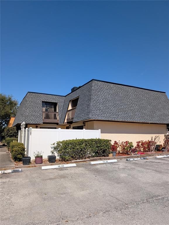 8118 OAK TRACE WAY UNIT C TAMPA, FL 33634