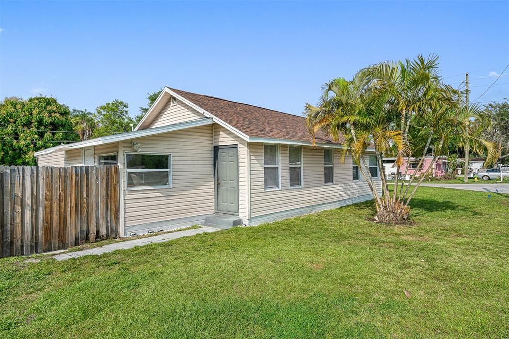 4100 40TH STREET N ST PETERSBURG, FL 33714