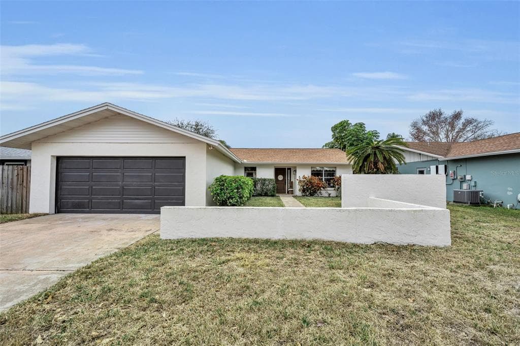 2369 COVINGTON DRIVE CLEARWATER, FL 33763