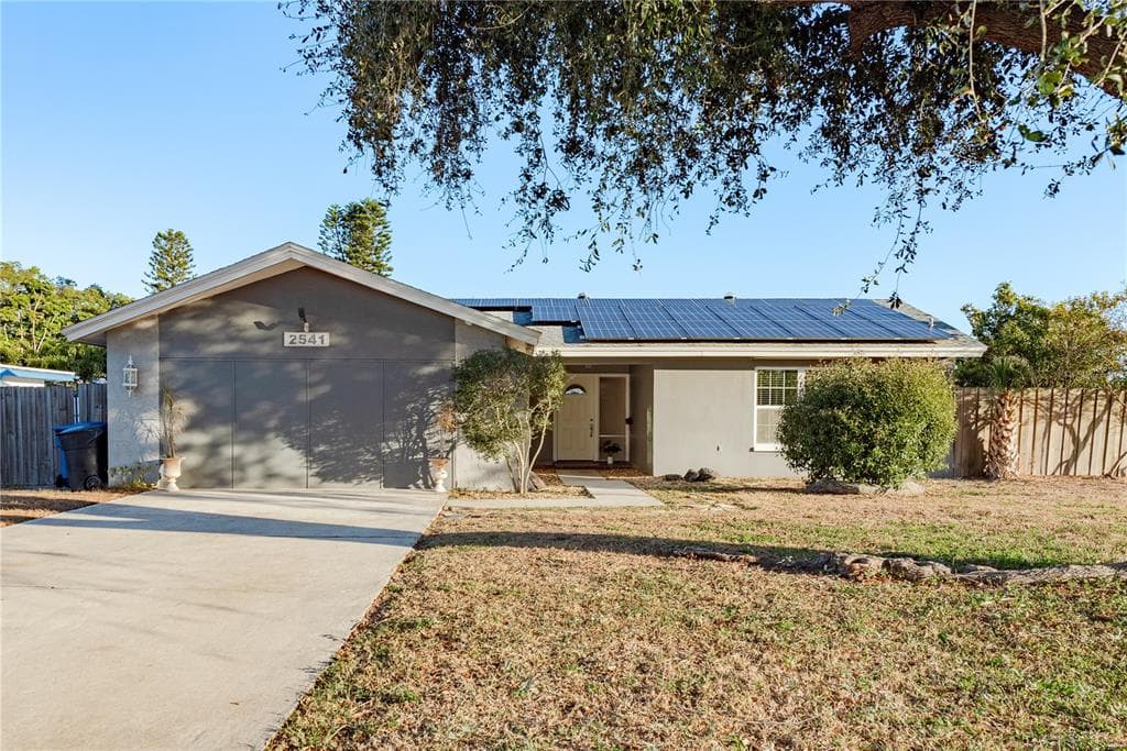 2541 60TH AVENUE S ST PETERSBURG, FL 33712