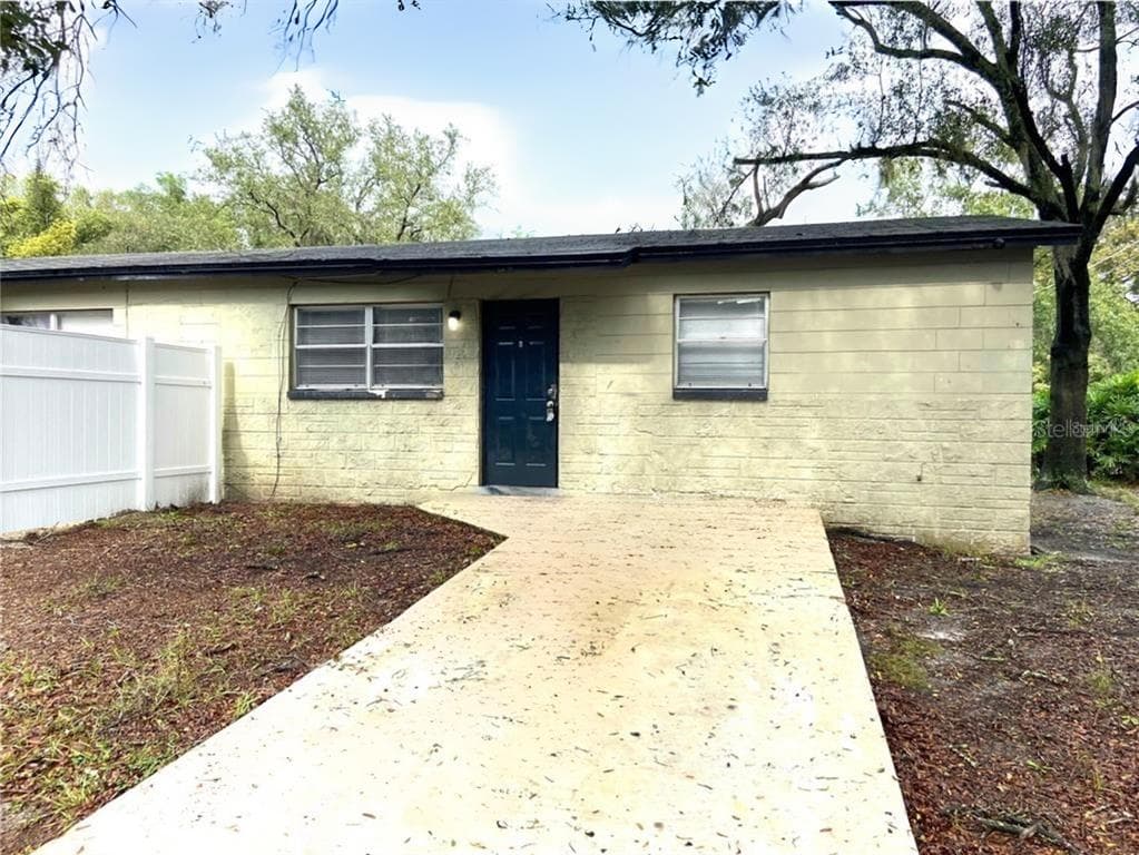 9502 N 11TH STREET UNIT A TAMPA, FL 33612