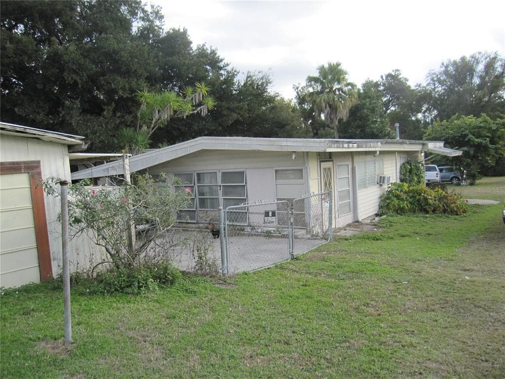 37736 PHELPS ROAD ZEPHYRHILLS, FL 33541