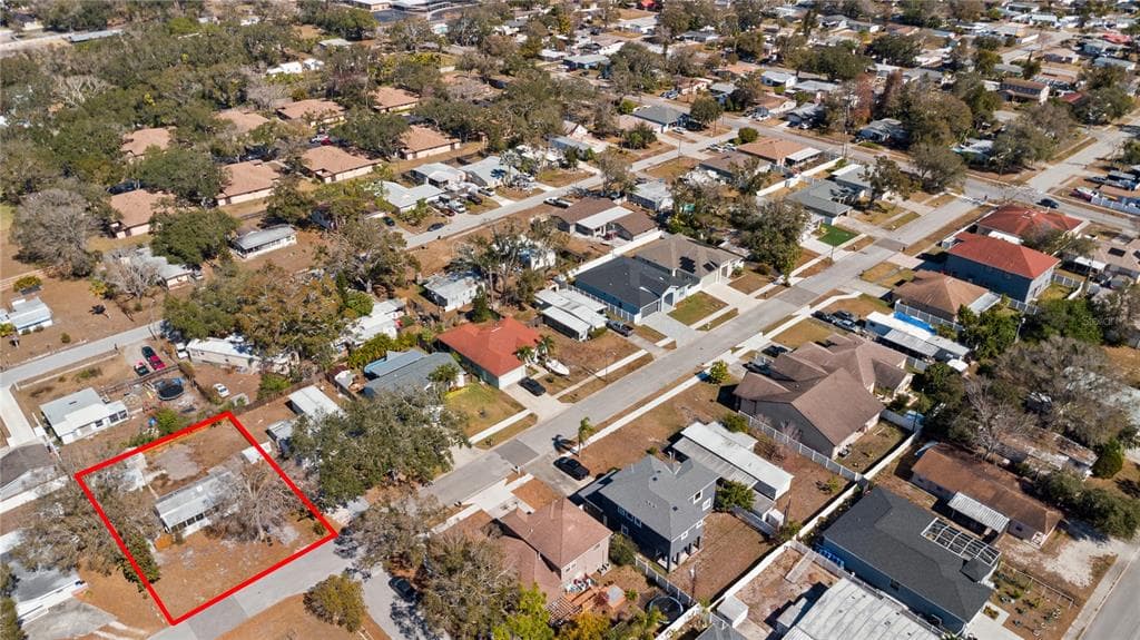 6101 82ND TERRACE N PINELLAS PARK, FL 33781