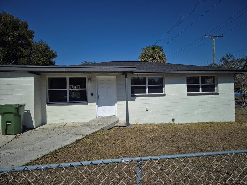 3312 E ELLICOTT STREET TAMPA, FL 33610