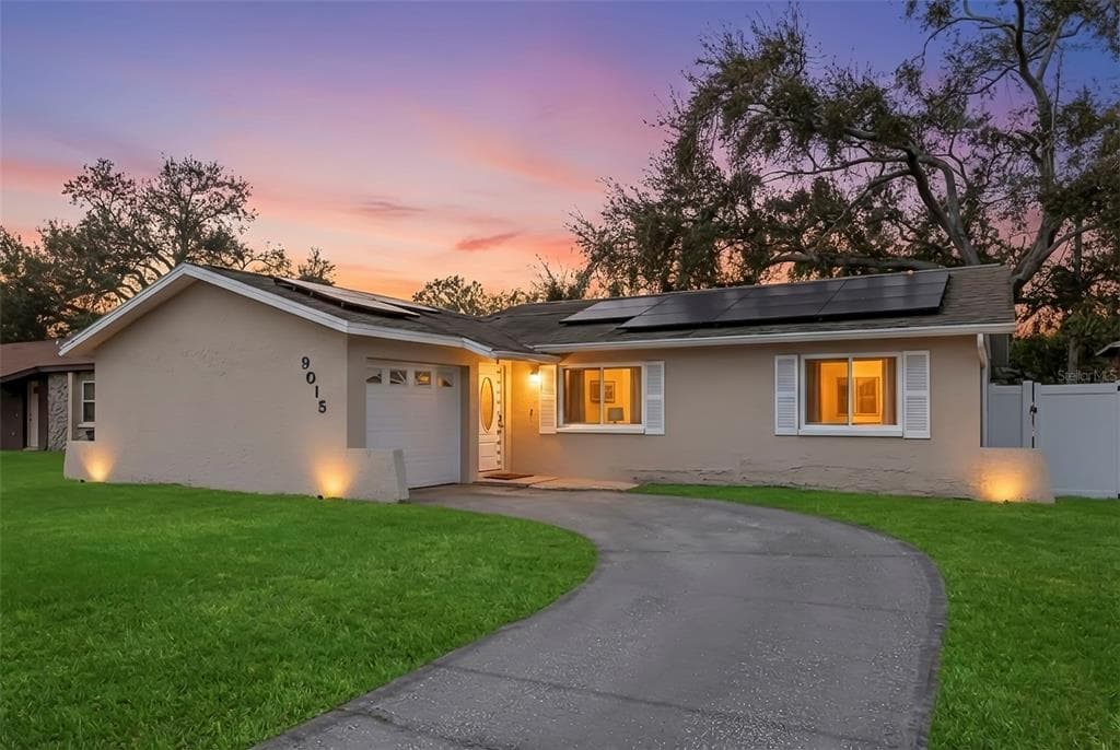 9015 108TH AVENUE SEMINOLE, FL 33777