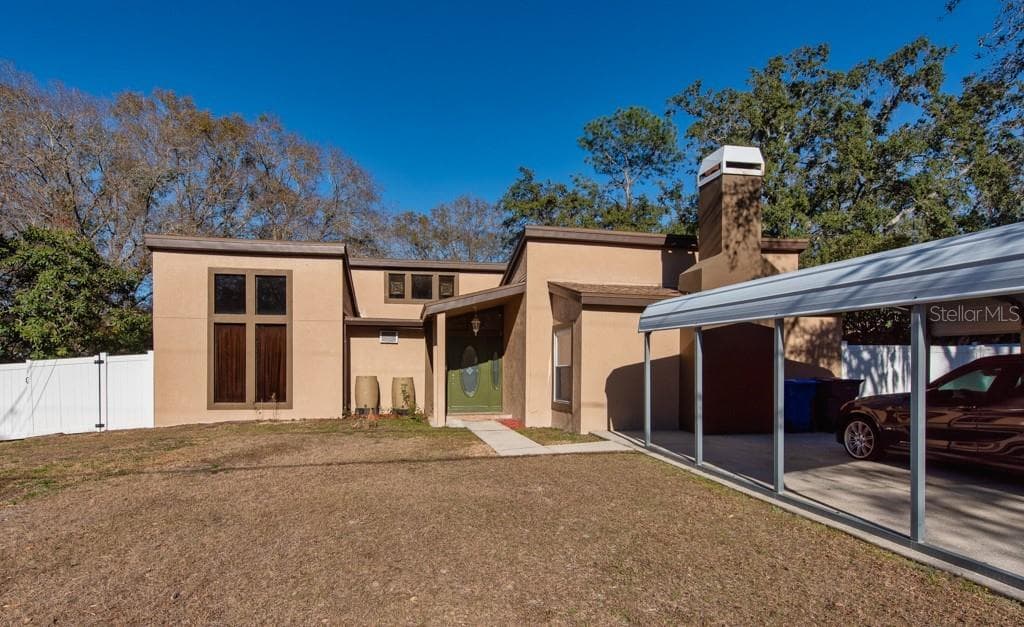 16123 E LAKE BURRELL DRIVE LUTZ, FL 33549