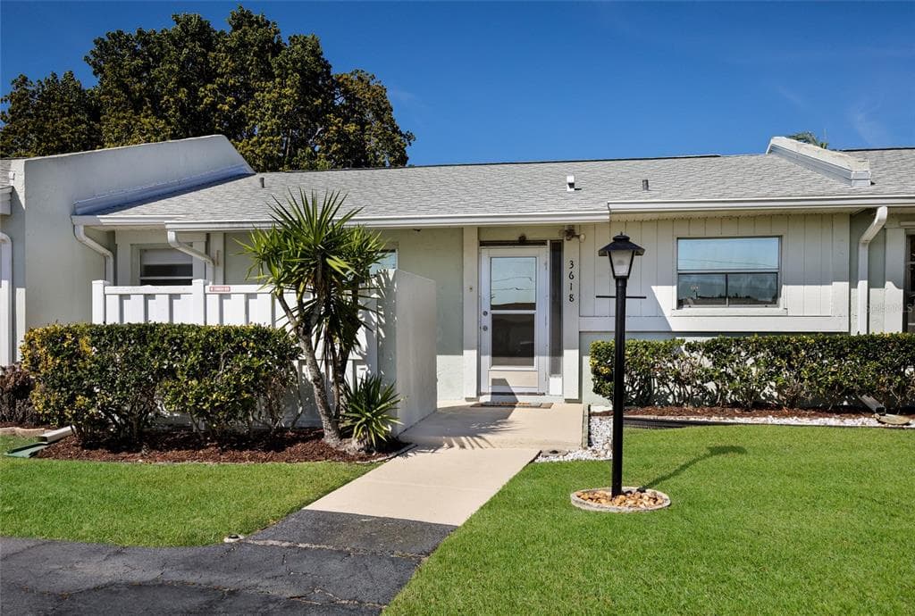 3618 34TH AVENUE DRIVE W UNIT N/A BRADENTON, FL 34205