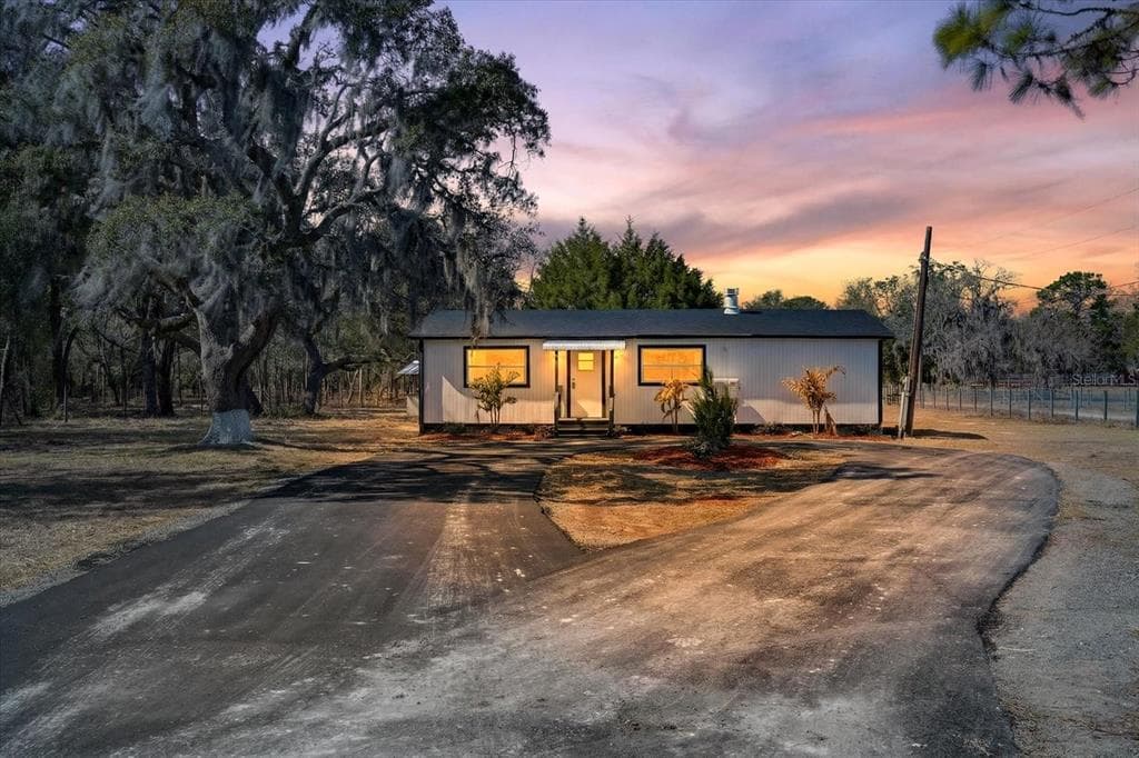 18409 RIGSBY ROAD SPRING HILL, FL 34610