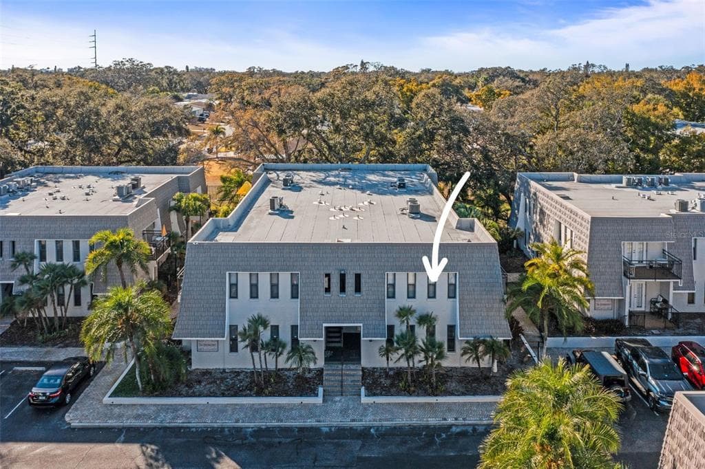 704 LYNDHURST STREET UNIT 624 DUNEDIN, FL 34698