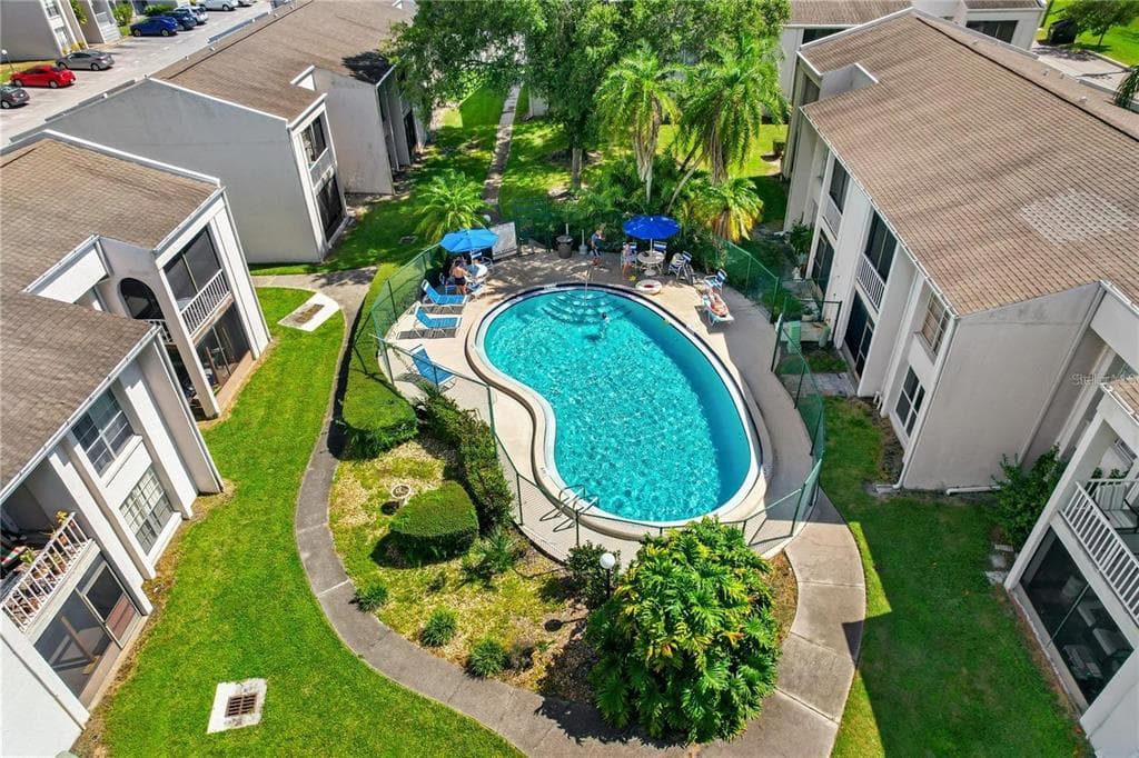 2625 STATE ROAD 590 UNIT 1713 CLEARWATER, FL 33759