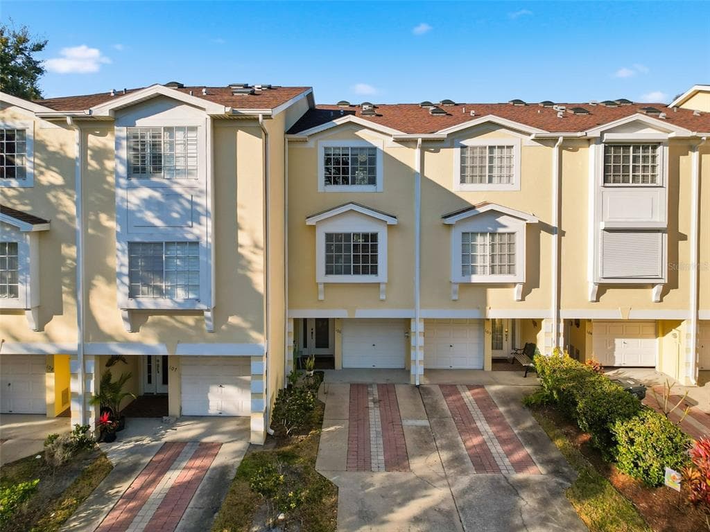 106 BRENT CIRCLE