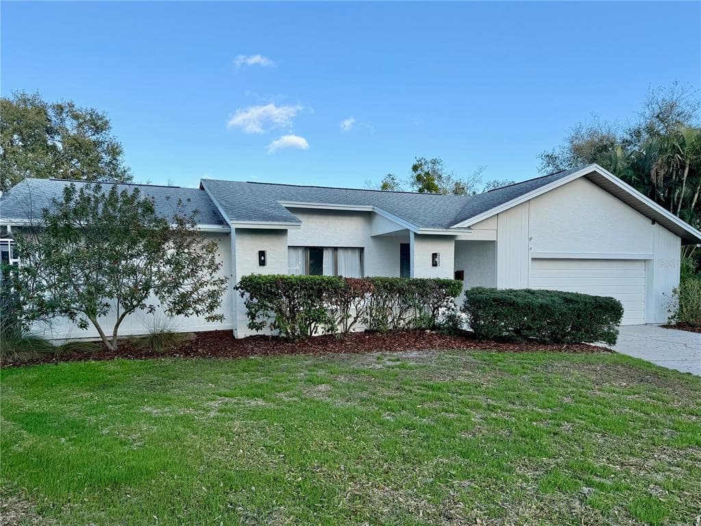 7255 18TH STREET NE ST PETERSBURG, FL 33702