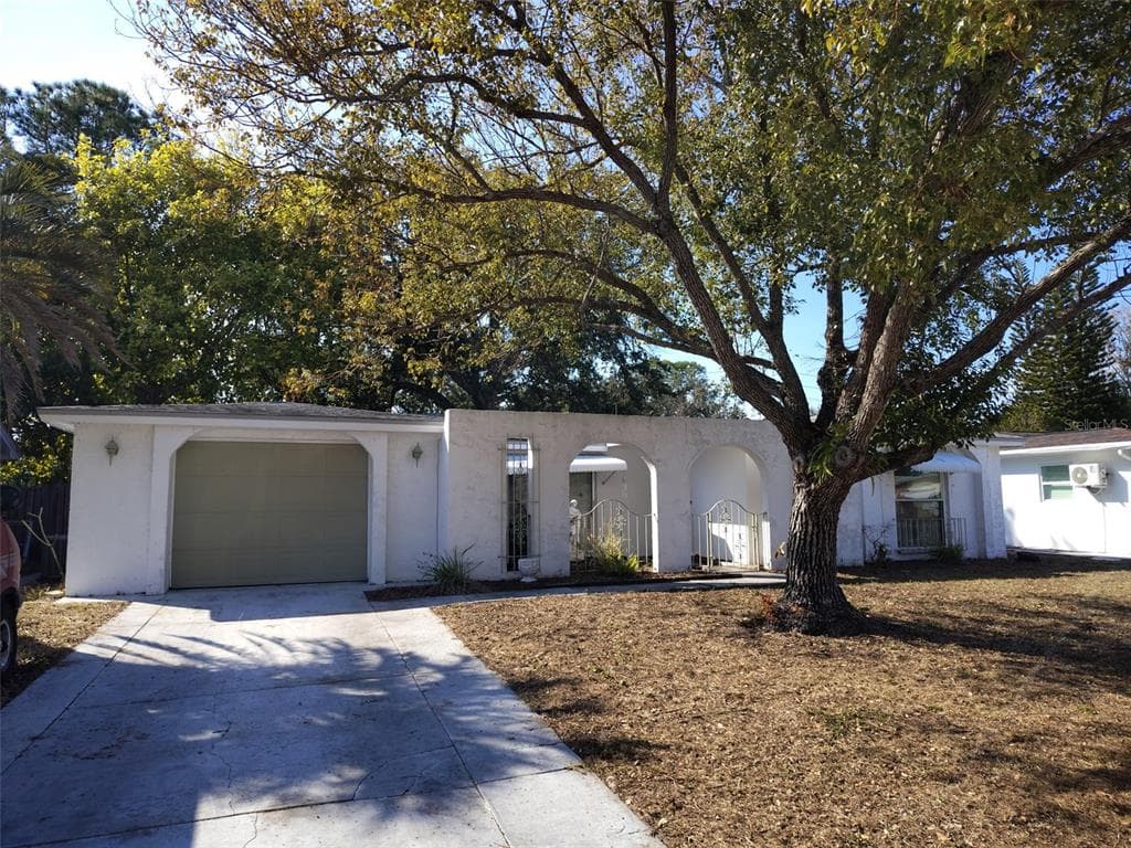 3425 RICHBORO DRIVE HOLIDAY, FL 34691