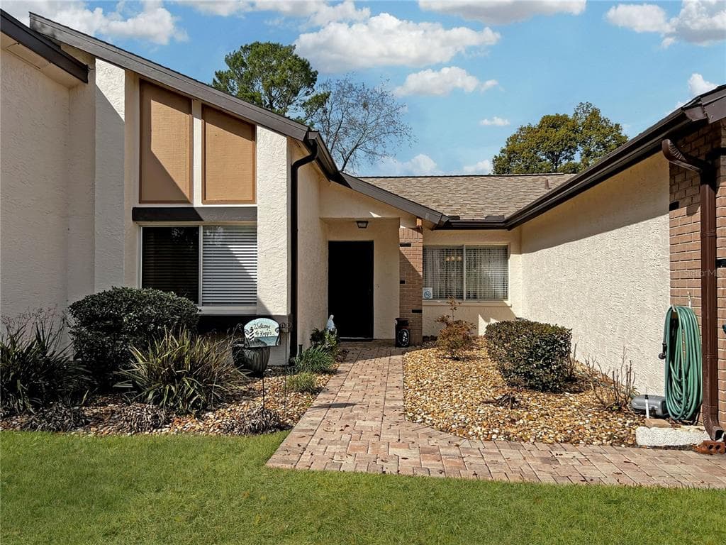7497 HEATHER WALK DRIVE WEEKI WACHEE, FL 34613