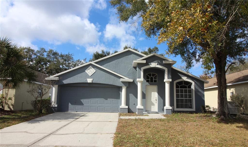 9347 HIDDEN WATER CIRCLE RIVERVIEW, FL 33578