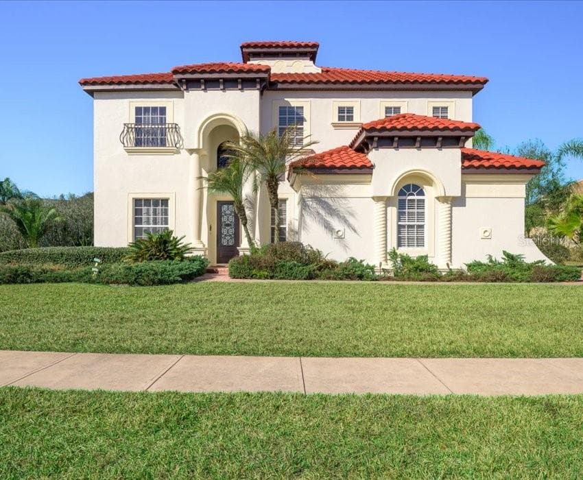 10528 BERMUDA ISLE DRIVE TAMPA, FL 33647