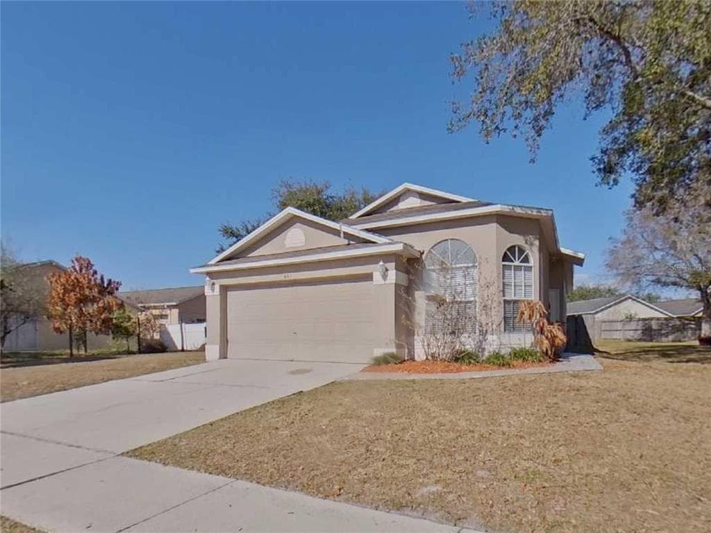 441 BRIAR BAY CIRCLE ORLANDO, FL 32825
