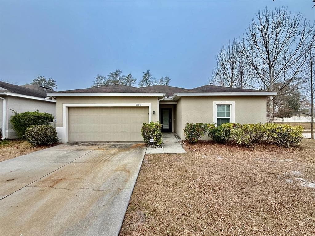 10113 CANDLEBERRY WOODS LANE GIBSONTON, FL 33534
