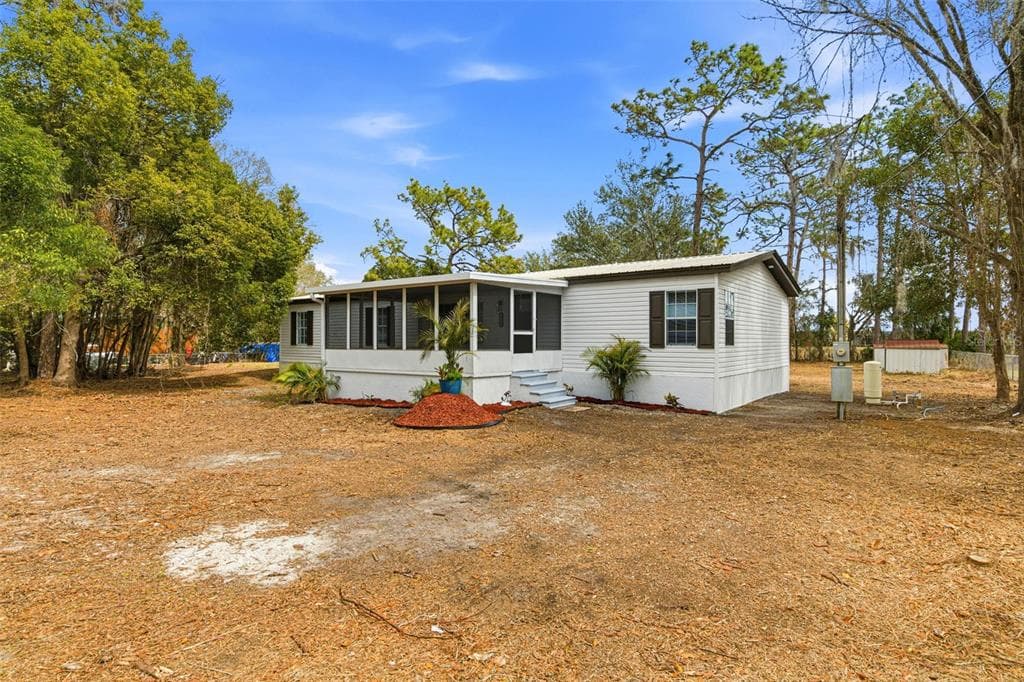 3906 FOX RIDGE BOULEVARD WESLEY CHAPEL, FL 33543