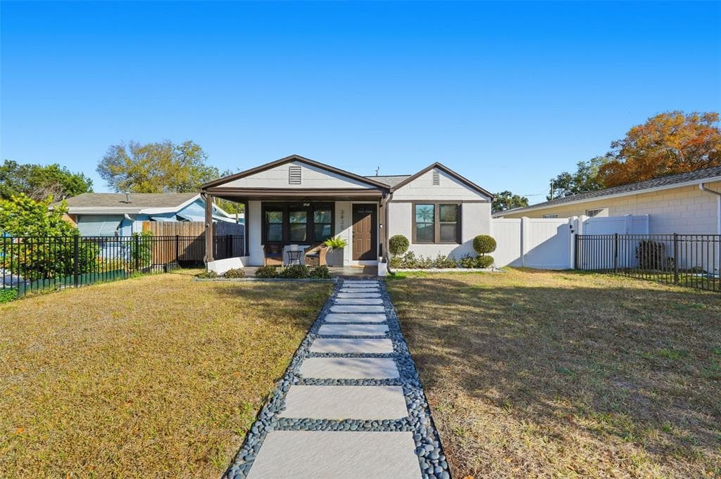 3835 4TH AVENUE N ST PETERSBURG, FL 33713