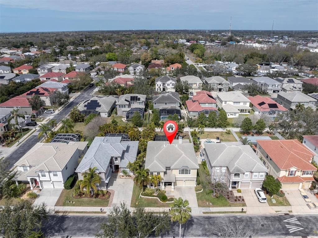 2292 HANNAH WAY S DUNEDIN, FL 34698