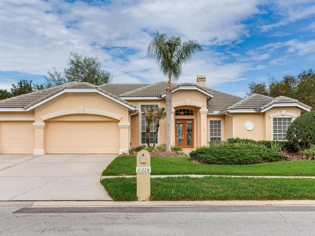 10228 ESTUARY DRIVE TAMPA, FL 33647