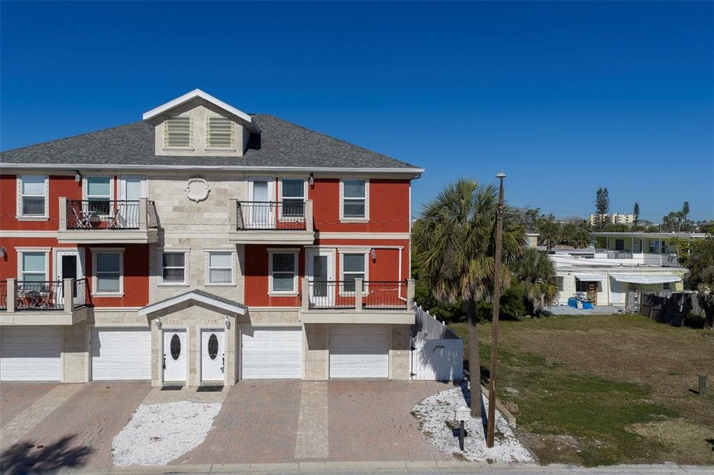 114 143RD AVENUE E UNIT A MADEIRA BEACH, FL 33708