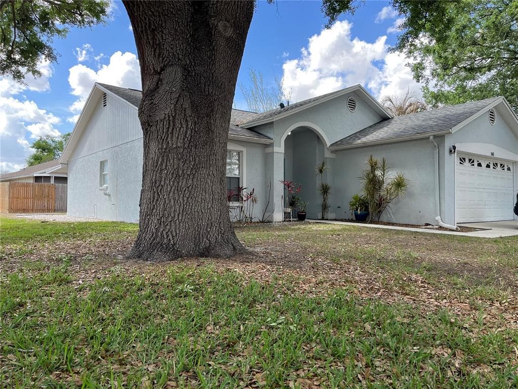 1465 TIVERTON DRIVE BRANDON, FL 33511