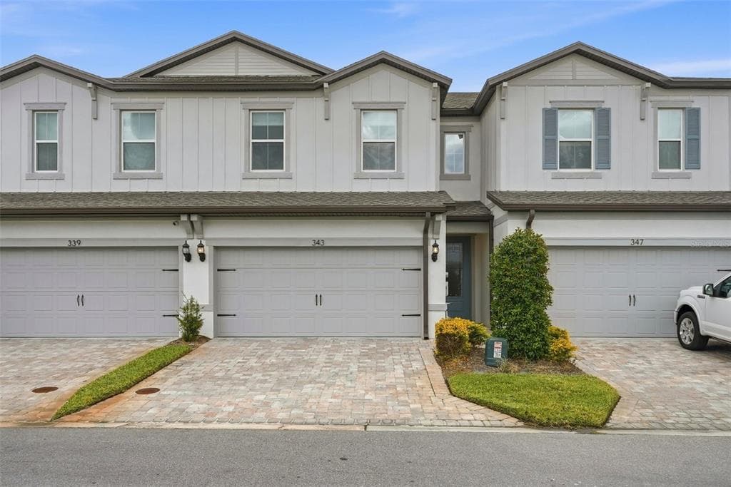 343 SANDBAR AVENUE NE ST PETERSBURG, FL 33716