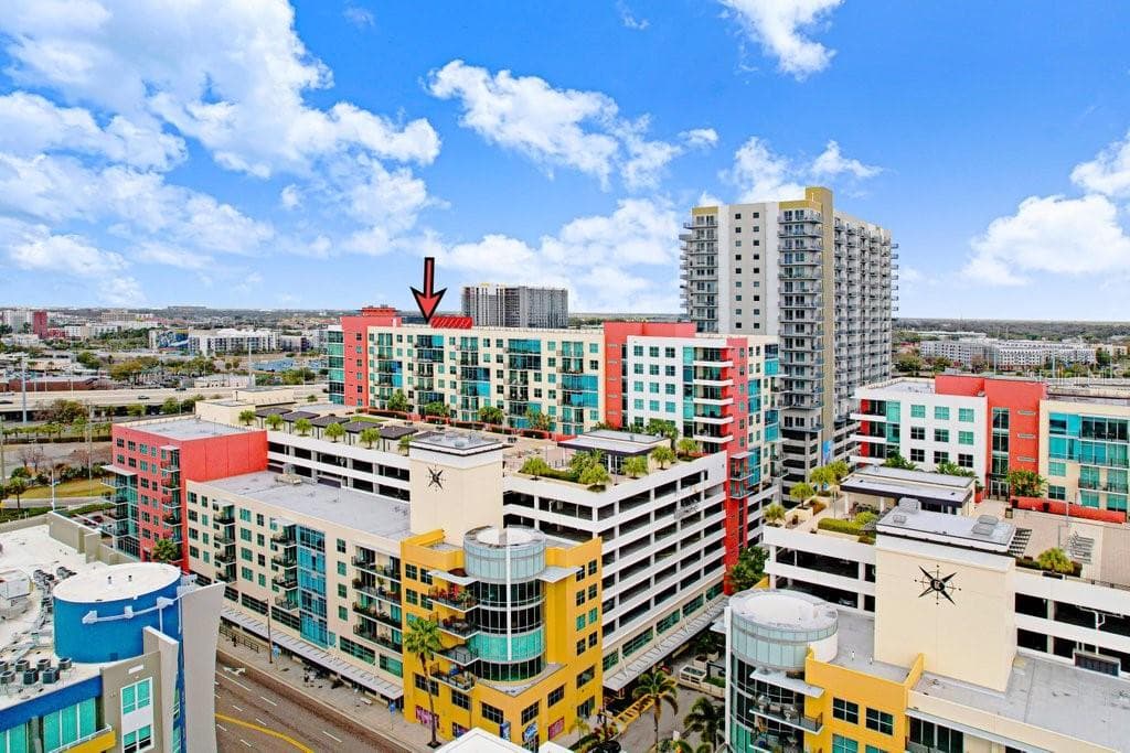 1120 E KENNEDY BOULEVARD UNIT 1020