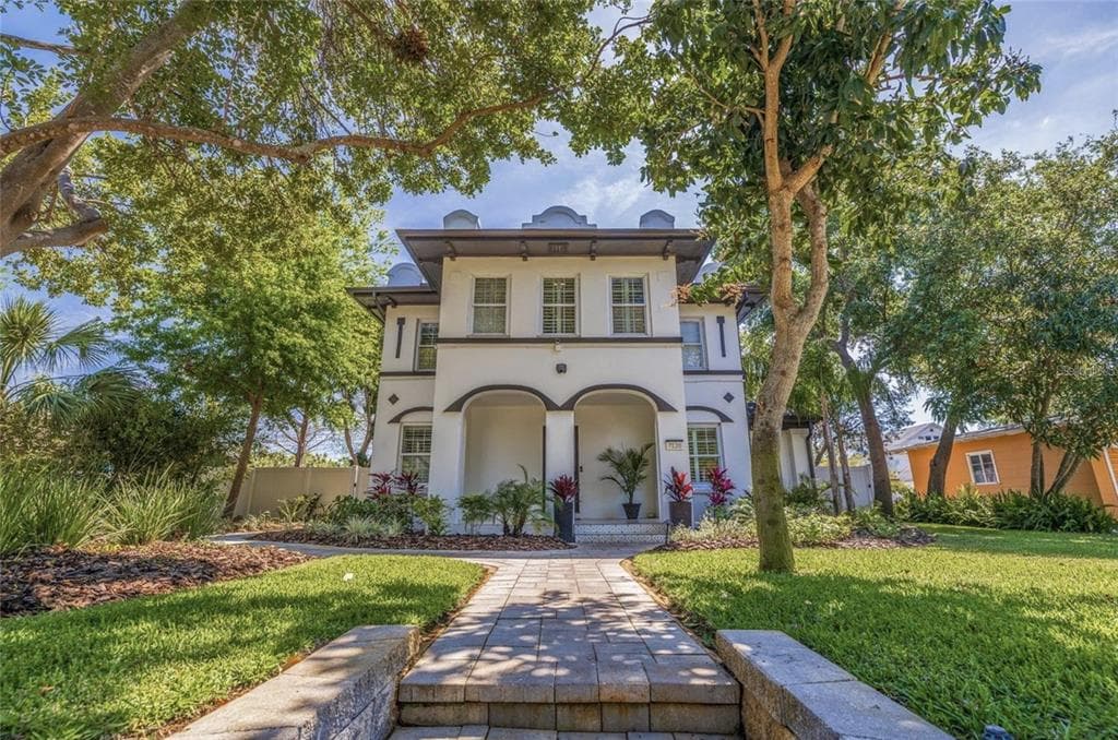 7120 3RD AVENUE N ST PETERSBURG, FL 33710
