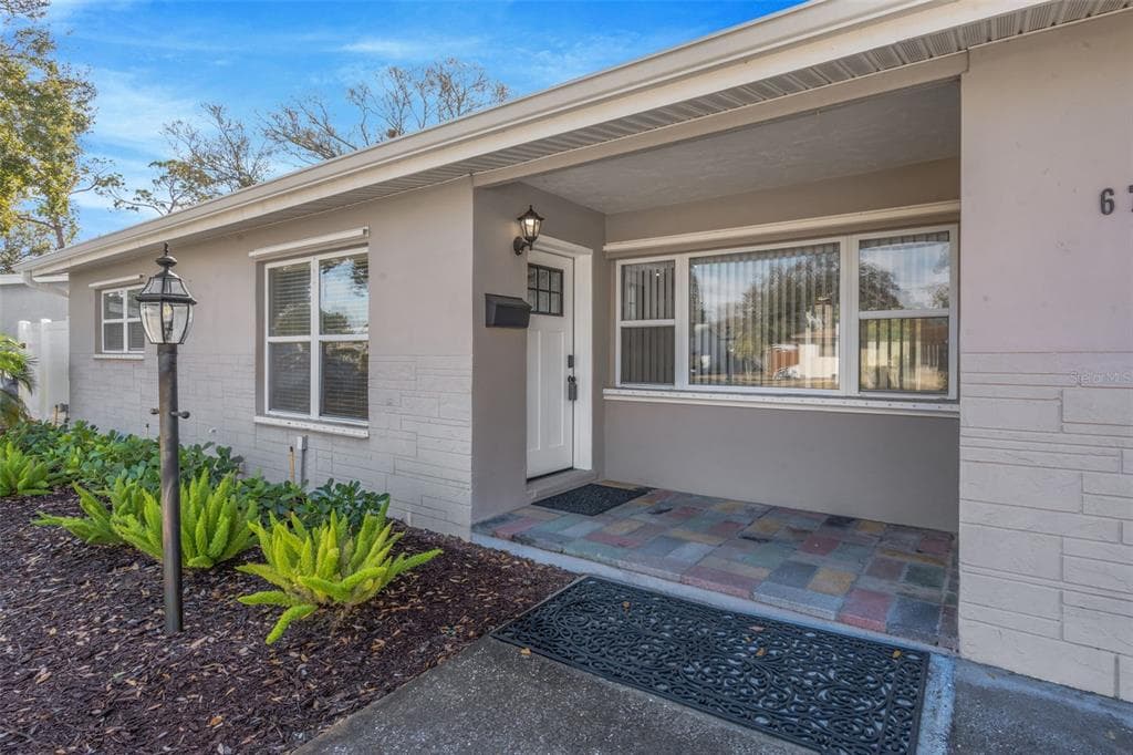 6700 33RD AVENUE N ST PETERSBURG, FL 33710