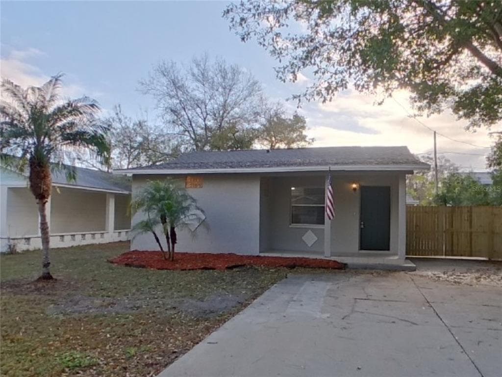 5843 59TH WAY N ST PETERSBURG, FL 33709