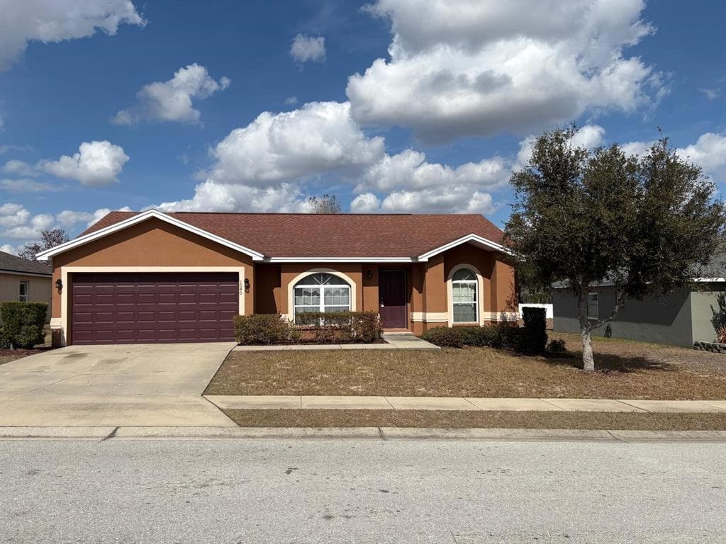 1040 MERRIMACK BOULEVARD DAVENPORT, FL 33837