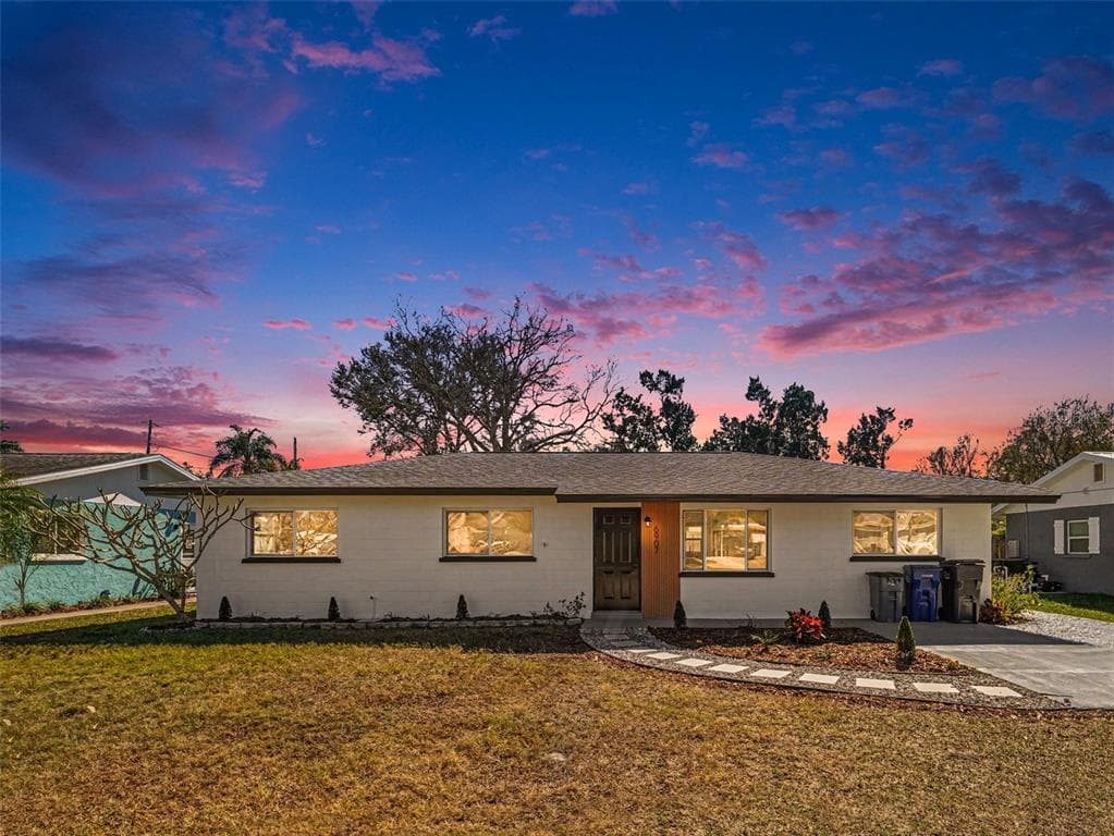 6907 11TH AVENUE NW BRADENTON, FL 34209