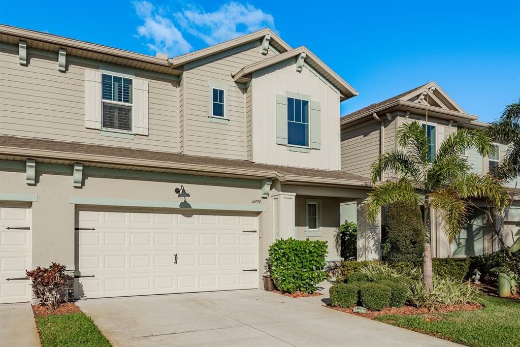 2254 SPRING LAKE COURT CLEARWATER, FL 33763