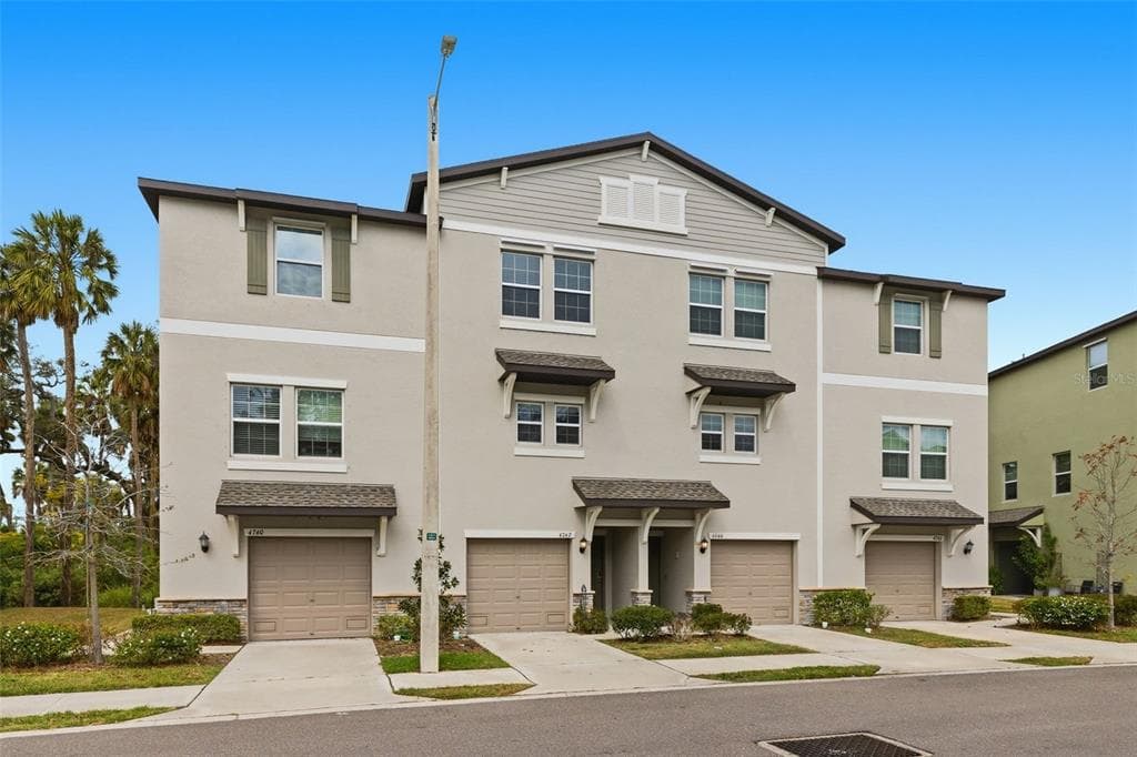 4742 TUSCAN LOON DRIVE TAMPA, FL 33619