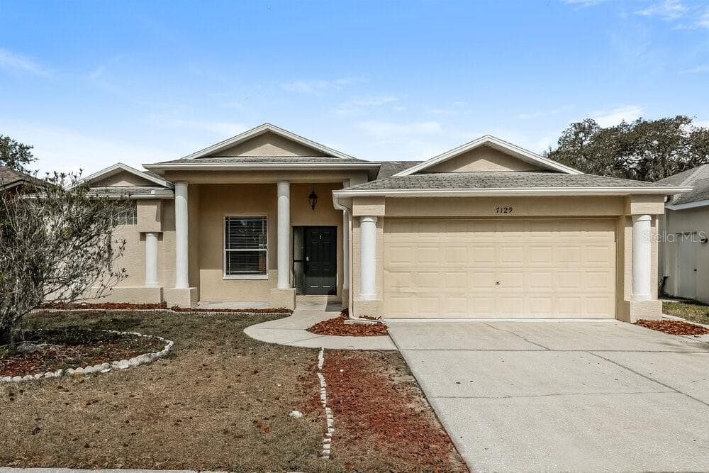 7129 CAPTIVA CIRCLE NEW PORT RICHEY, FL 34655