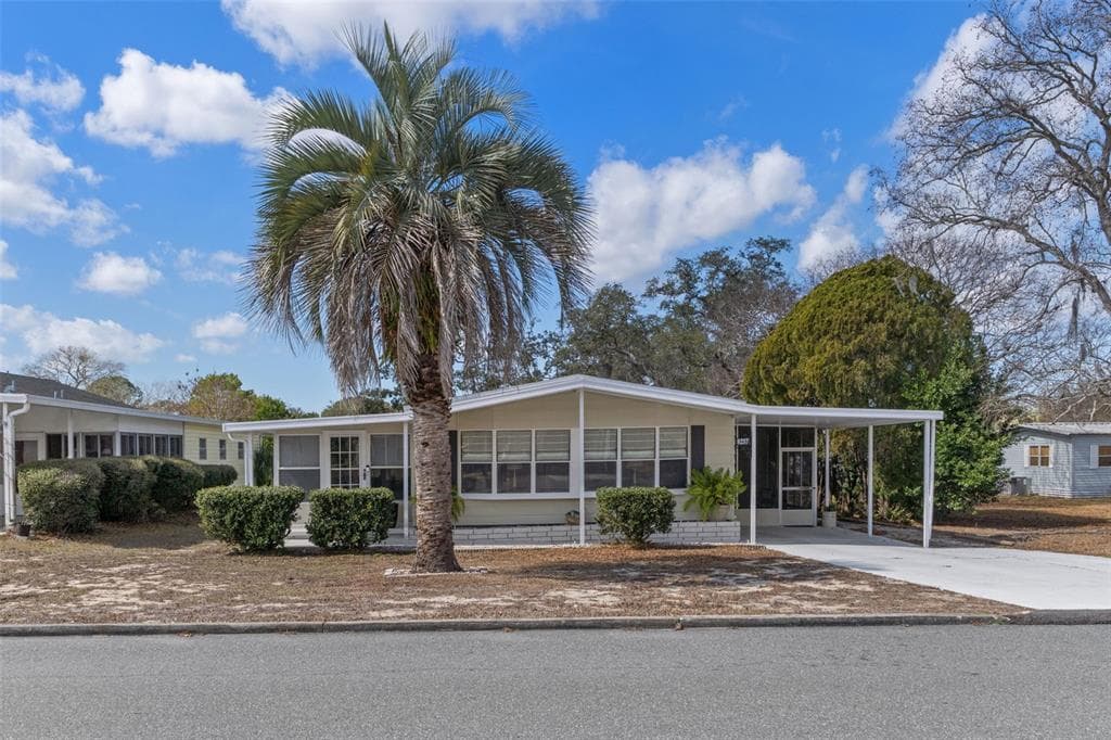 8257 FIESTA STREET BROOKSVILLE, FL 34613