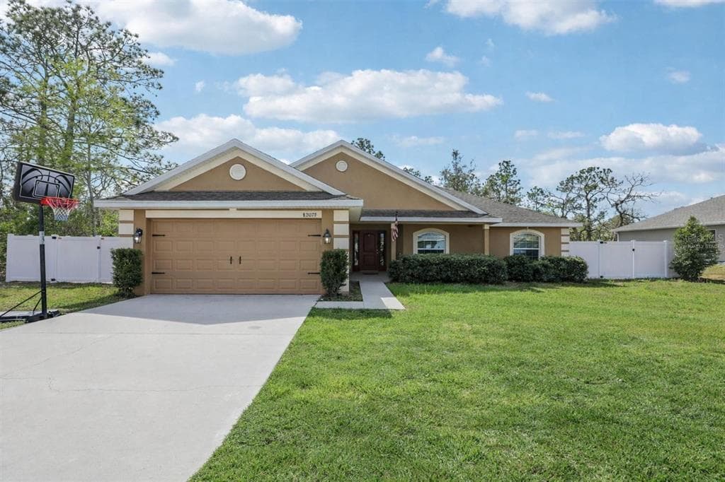 13076 NUSSER AVE WEEKI WACHEE, FL 34614