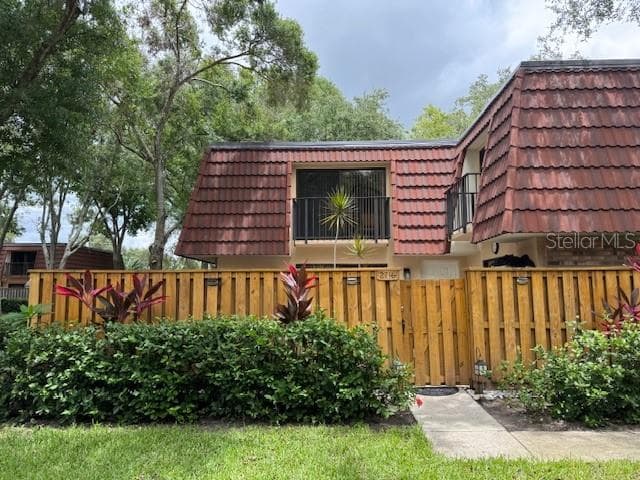2716 11TH COURT